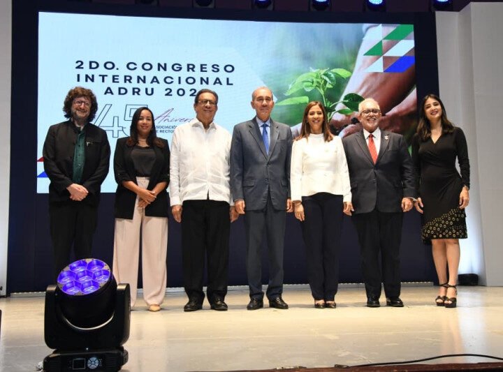 Fortalecer formación en carreras STEM