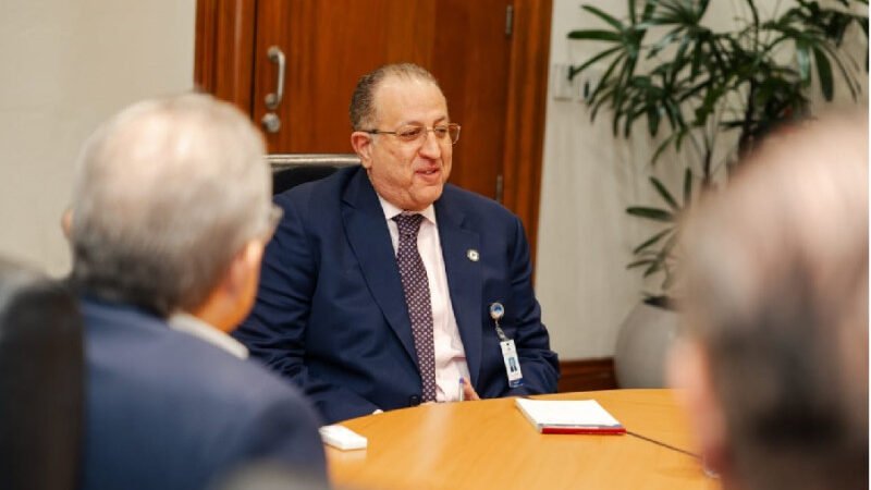 Díaz se reúne con la ONEC para reafirmar apertura al diálogo y fortalecer  la economía nacional