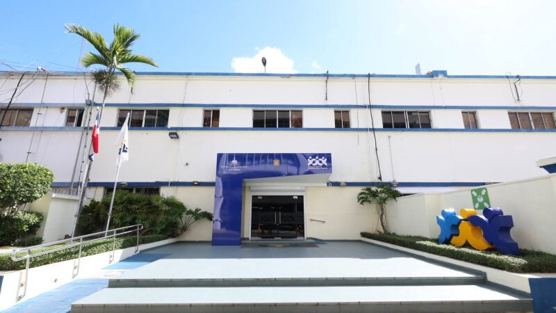Suspenden 38 registros de proveedores del Estado vinculados a funcionarios