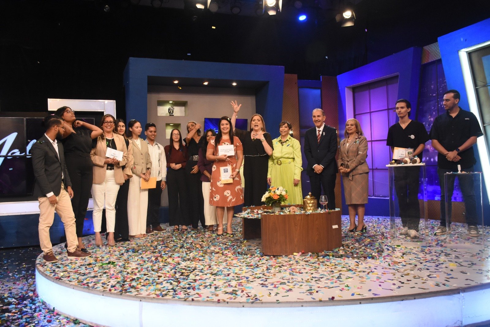 Otorgan un millón 600 mil pesos a los ganadores de la “Competencia de Emprendimiento en la Educación Superior 2025”