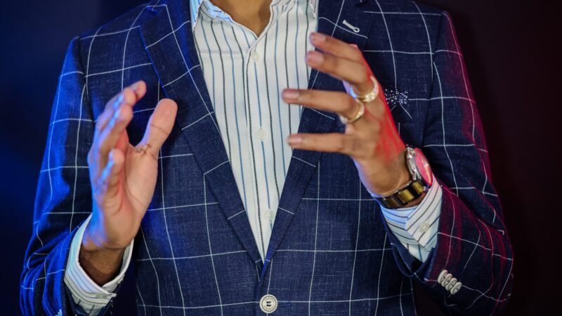 Profeta Diony de la Rosa llama a la oración para evitar catástrofes en RD