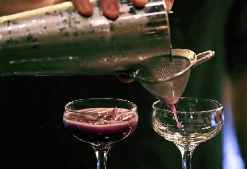 Crece el escepticismo por tomar alcohol y disminuyen los consumidores