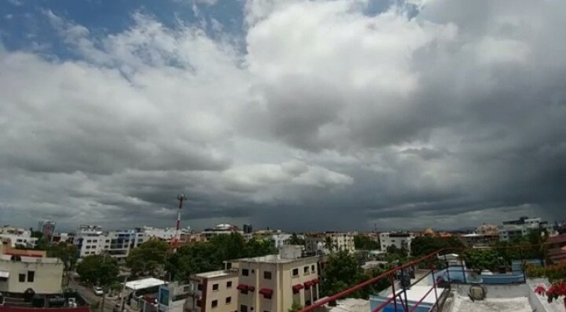 Se pronostican aguaceros y posibles inundaciones urbanas este sábado