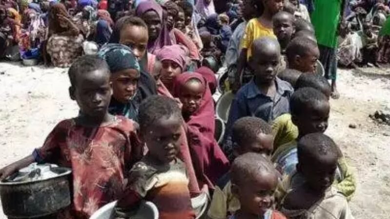 Población haitiana, privada de alimentos