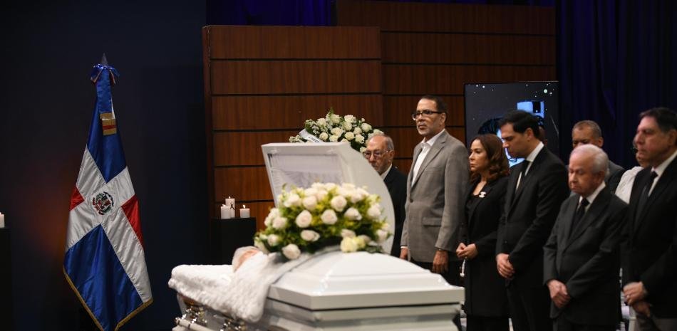 Homenaje póstumo a María Cristina Camilo en su casa RTVD