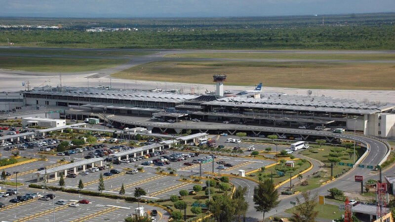 Acusan al Estado de estafarlos con terrenos del Aeropuerto Internacional de Las Américas
