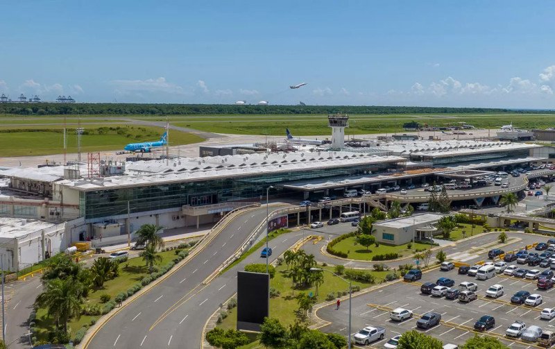 Fallo eléctrico paraliza operaciones en el Aeropuerto de Las Américas: Aerodom trabaja para restablecer el servicio