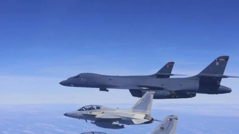 Cinco F-35 de EE.UU. arriban a la base militar de Ceiba en Puerto Rico