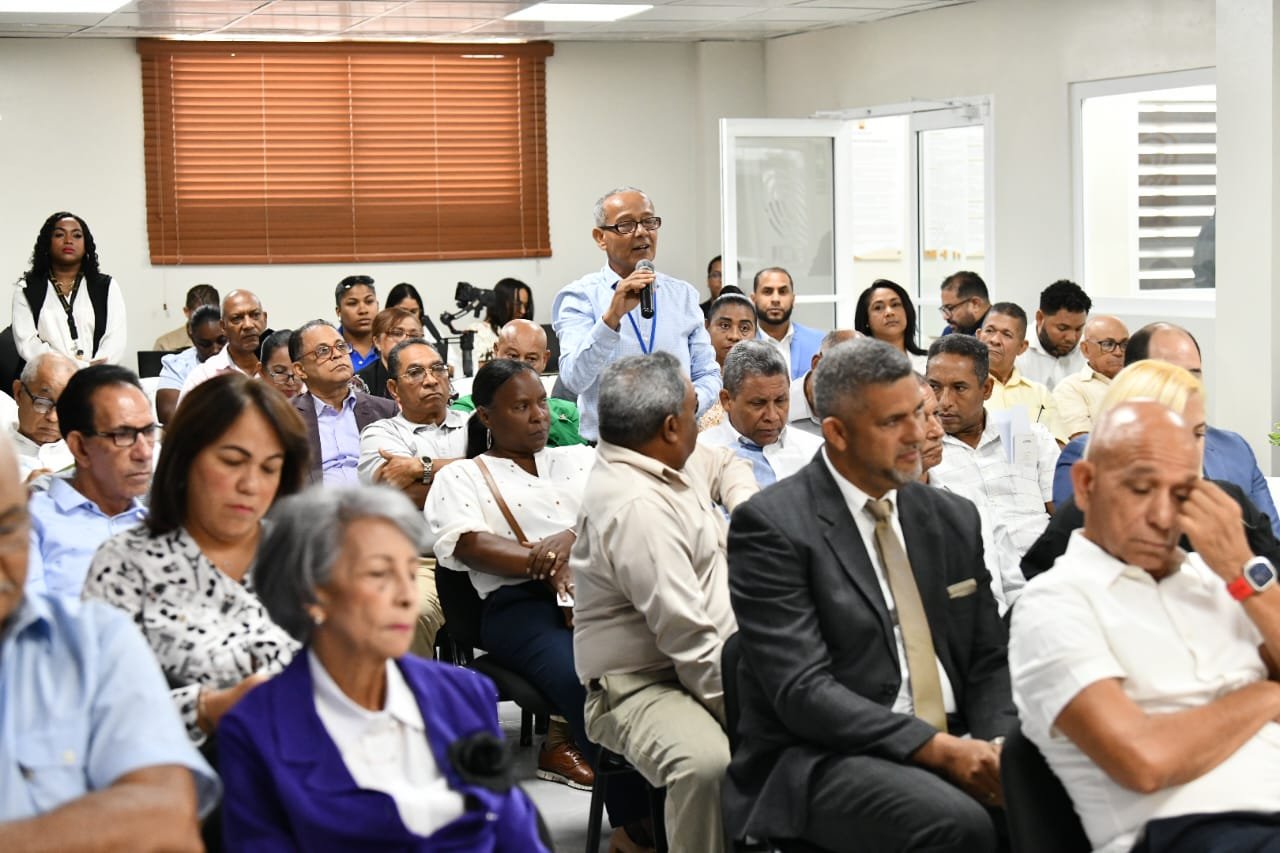 JCE impulsa renovación democrática: recibe propuestas para Juntas Electorales en Santiago, La Vega y SFM