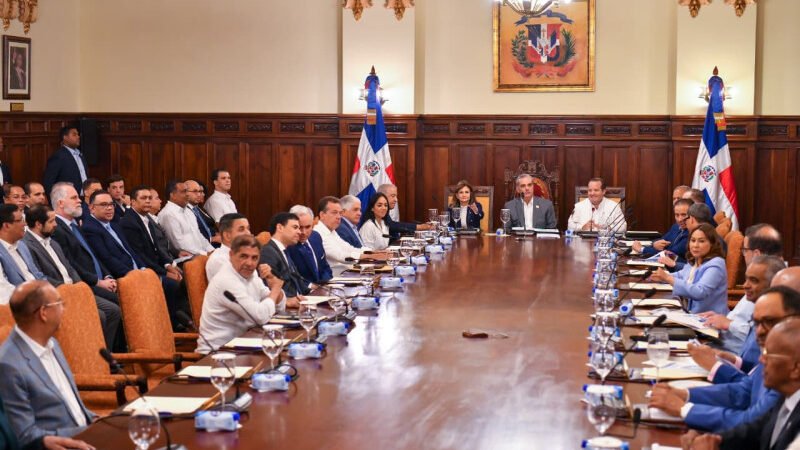 La corrupción administrativa es el principal tema tratado en Consejo de Gobierno