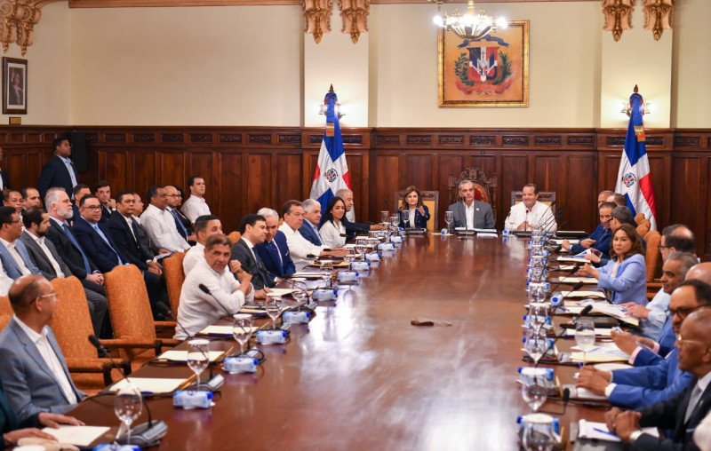 La corrupción administrativa es el principal tema tratado en Consejo de Gobierno