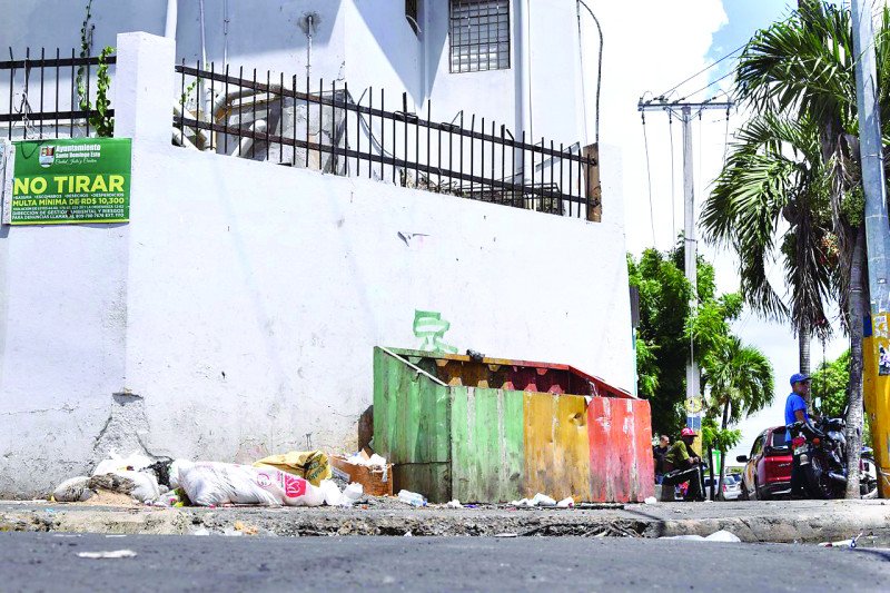 Insalubridad en hospitales de Santo Domingo