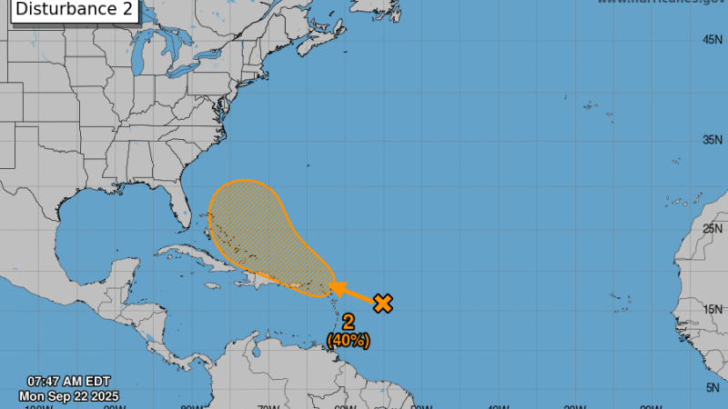 Indomet advierte lluvias y tormentas este lunes por vaguada; mantienen alertas en varias provincias