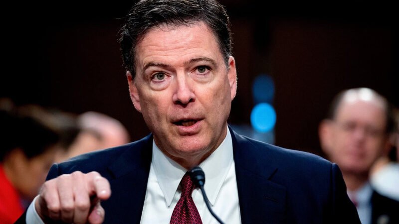 Imputan a James Comey por investigar a Trump