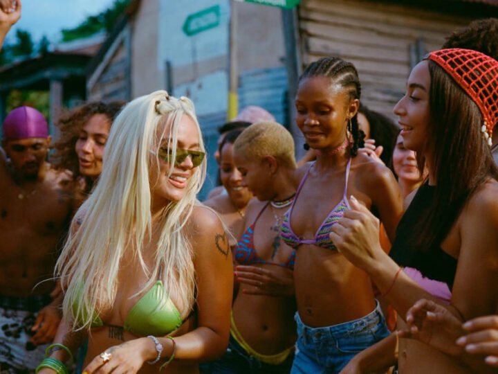«Si antes te hubiera conocido», el merengue de Karol G, alcanza mil millones de vistas en YouTube