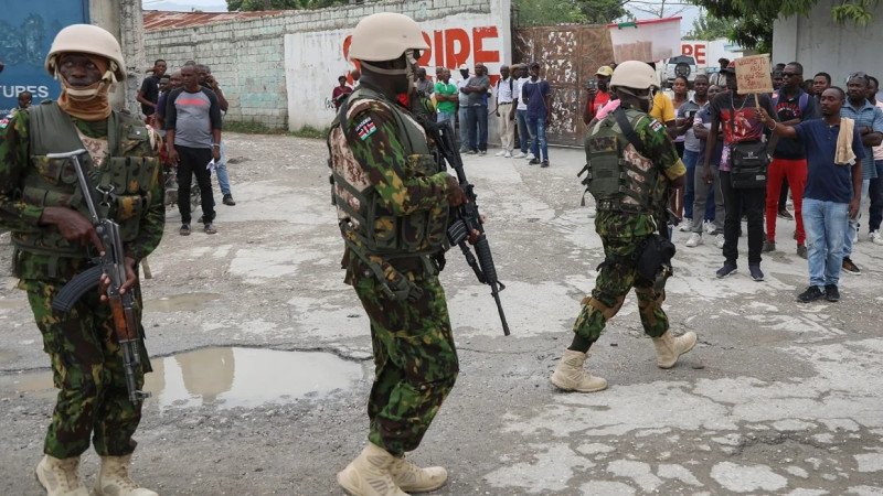 Kenia advierte que su misión en Haití termina en octubre