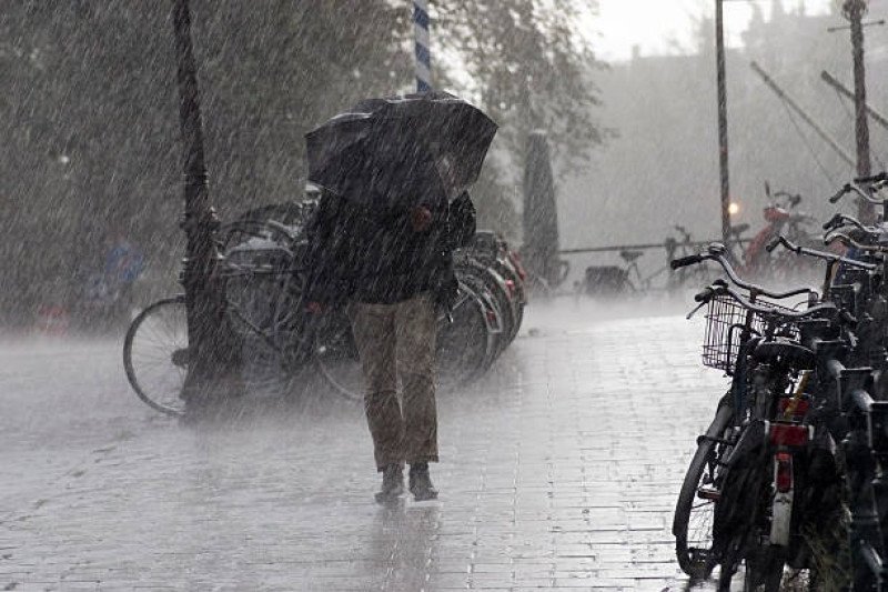Más de 491,000 personas sin agua y 5,615 desplazadas por las lluvias