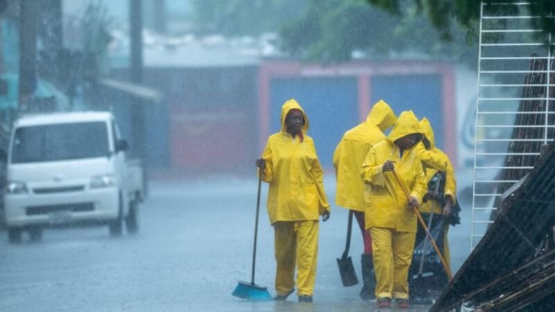 Aguaceros en varias provincias y alerta en otras
