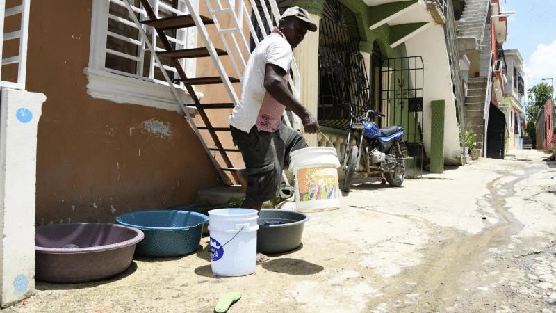 «Déficit crónico» de agua en el país