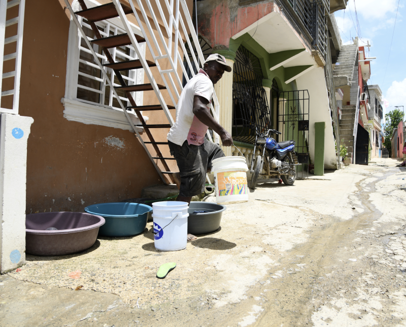 «Déficit crónico» de agua en el país