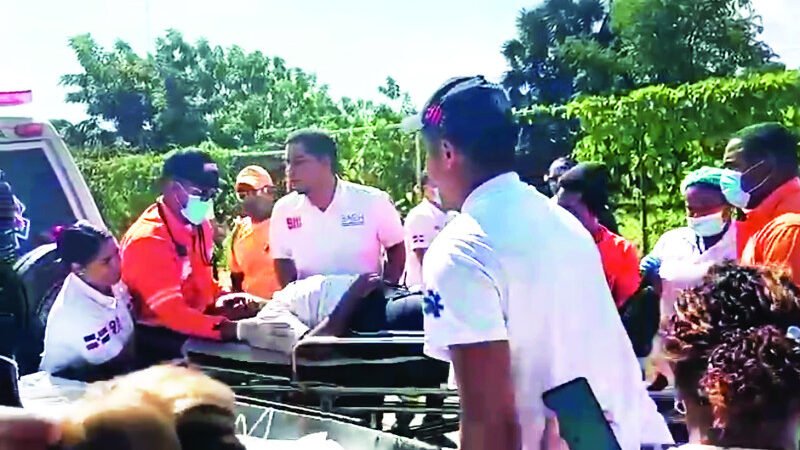 Barahona en  pánico por desmayo escolar