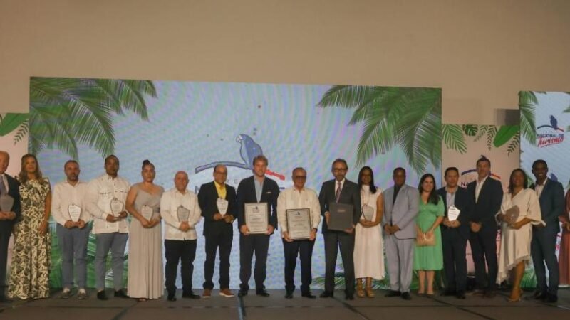 Reconocen la innovación y sostenibilidad en la industria turística