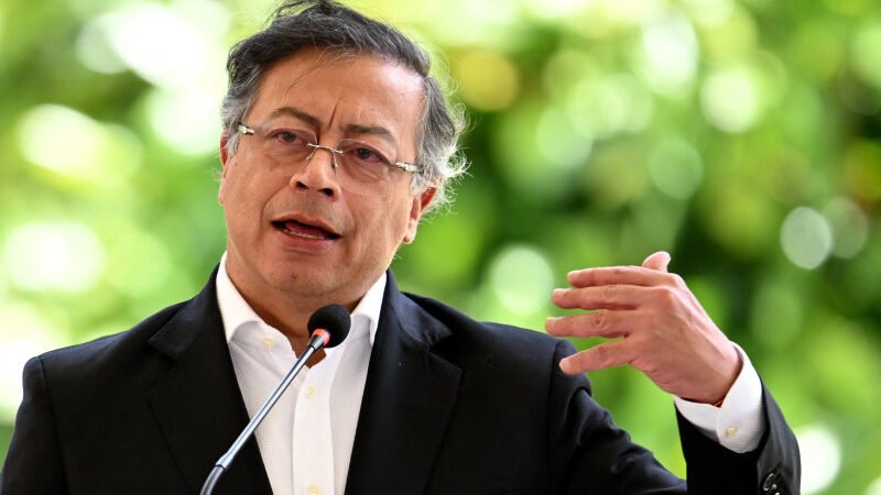 Petro le responde a Trump «está engañado de sus logias»