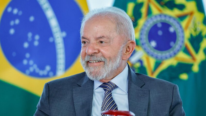 Lula confirma disputar un cuarto período presidencial en Brasil