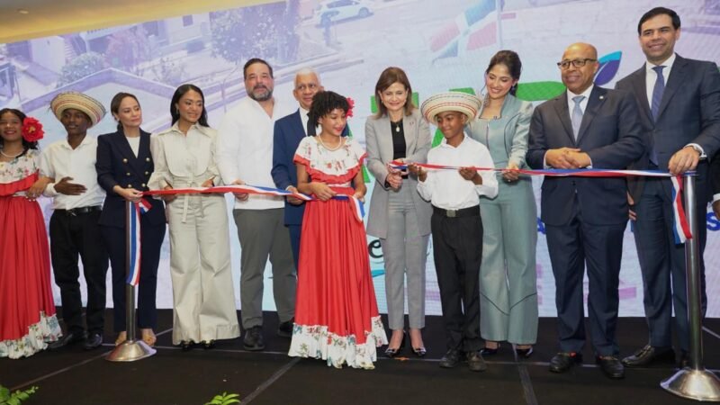Vicepresidenta Raquel Peña y diputada Daritza Zapata inauguran “Dajabón Vívelo”: una feria que redefine la frontera como motor de desarrollo sostenible