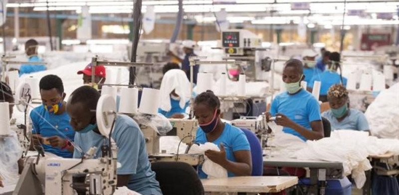 Codevi reanuda trabajos y Gobierno haitiano detiene retención de impuestos a empleados