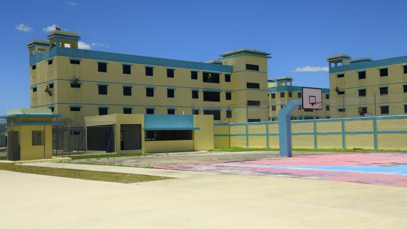 Trasladaran internos a la cárcel de Las Parras  esta semana