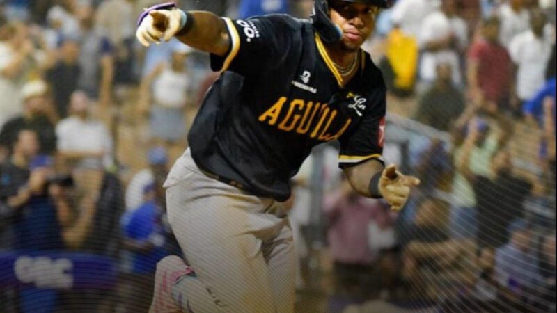 Águilas el primer equipo en llegar a 15 victorias