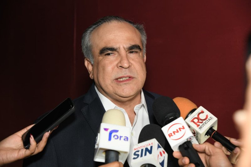 Abogan regular y fiscalizar los fondos que apoyan las campañas electorales