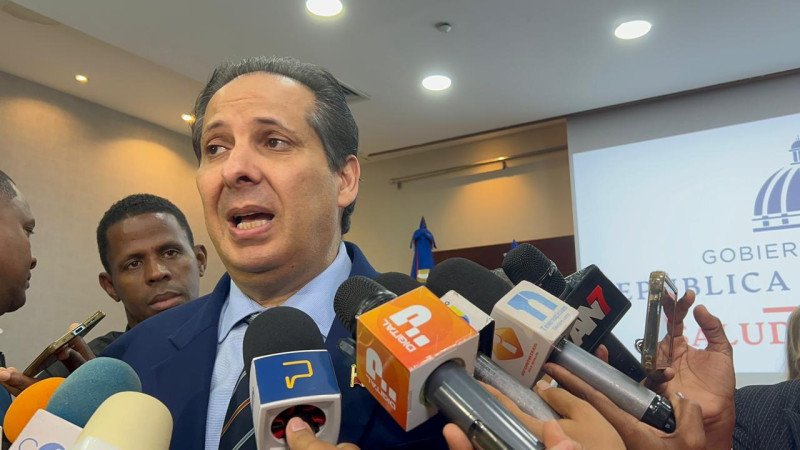 Llaman a vacunarse contra la influenza y advierten el mal uso de antibióticos