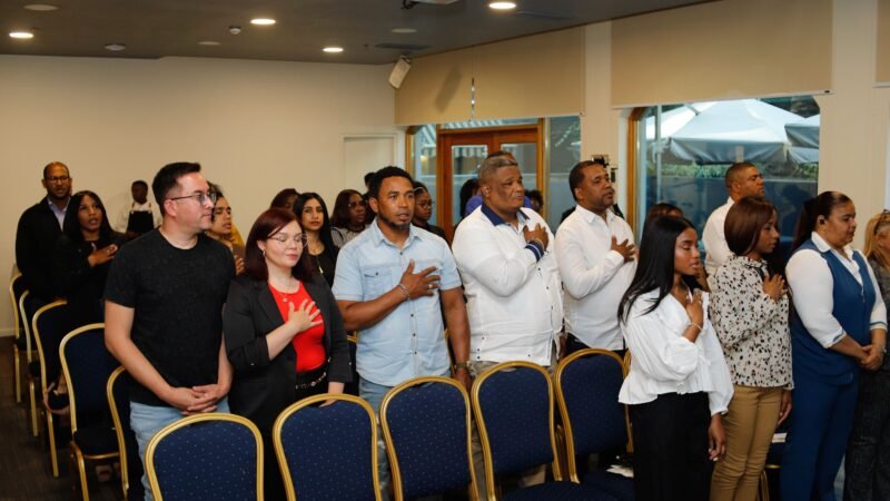 JCE recibe propuestas de aspirantes a miembros de las OCLEE en Chile y Panamá