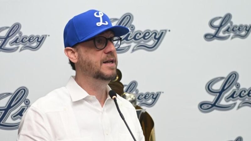 Miguel Guerra inclinado por una ampliación al estadio Quisqueya