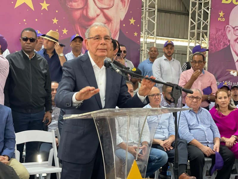 «El pueblo debe de aprender a conocer a la persona, no por el discurso sino por lo que hace»