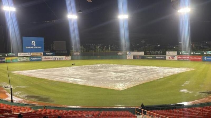 Posponen juego entre Águilas y Toros 