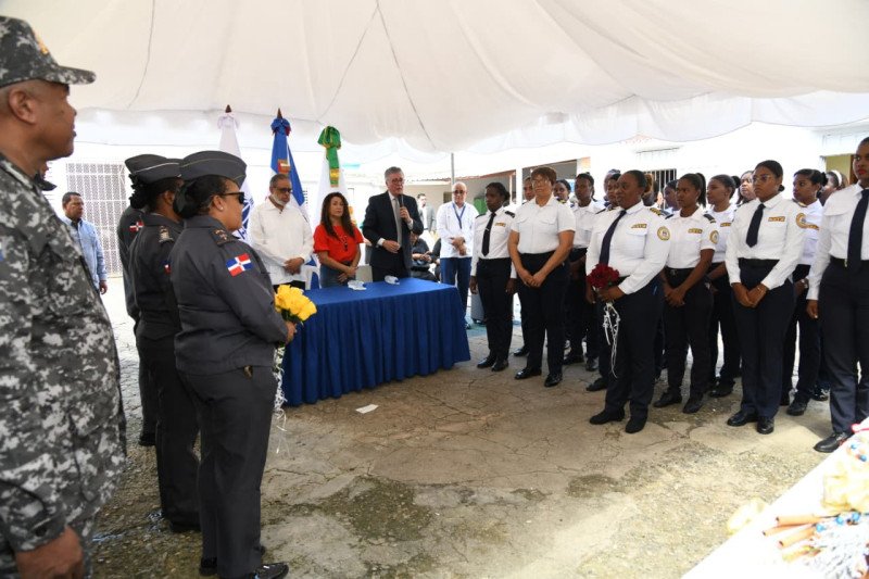 Asumen custodia de menores en Villa Consuelo
