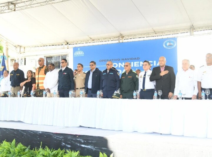 Despliegan 48 mil agentes en operativo de Navidad y Año Nuevo