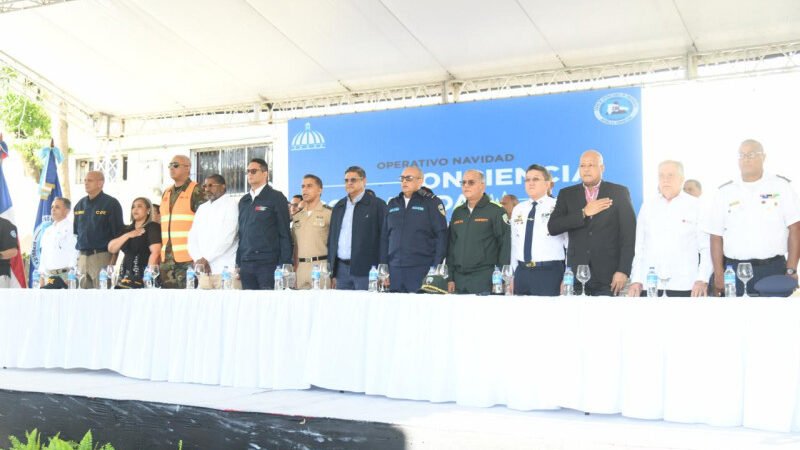 Despliegan 48 mil agentes en operativo de Navidad y Año Nuevo