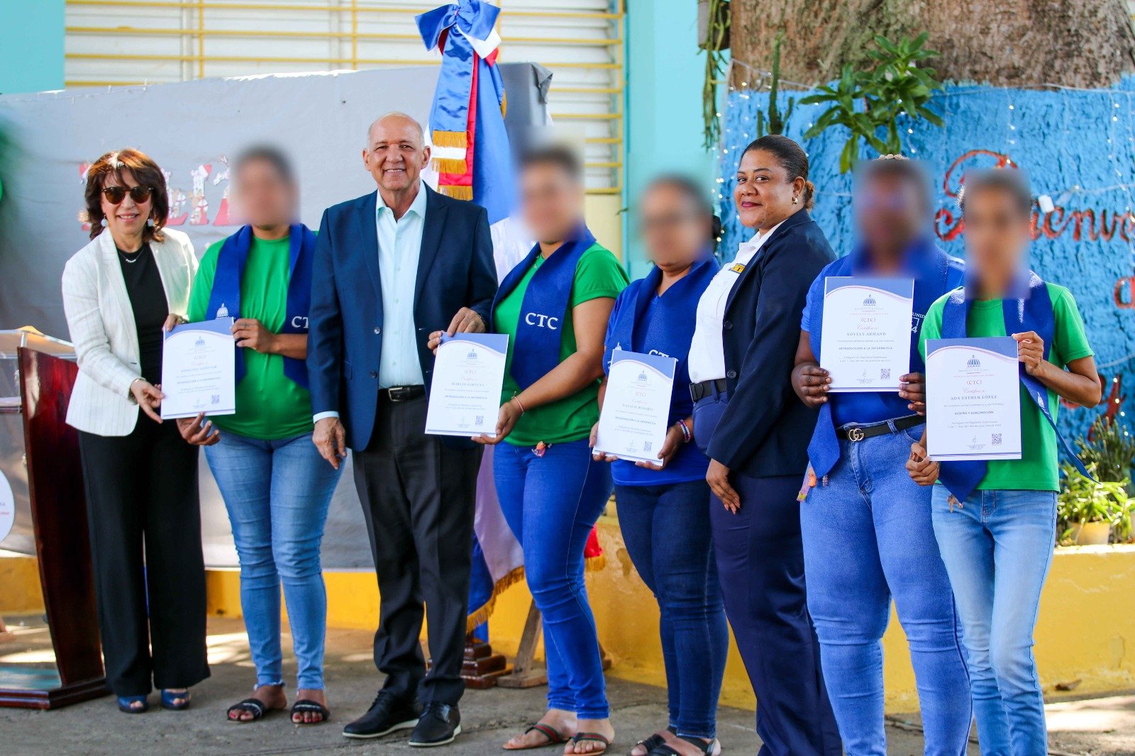 Formación para la libertad: 120 internos reciben certificados en el CCR Rafey Mujeres