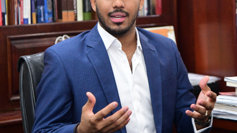 Destituyen al rector del ITLA