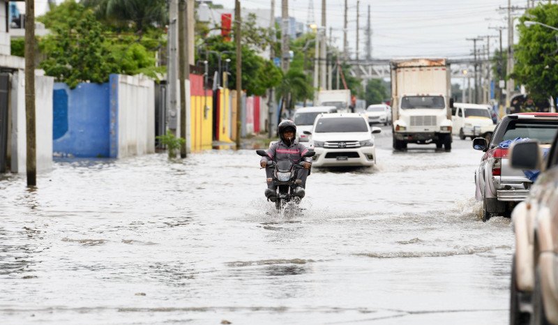 Lluvias en algunas provincias este jueves