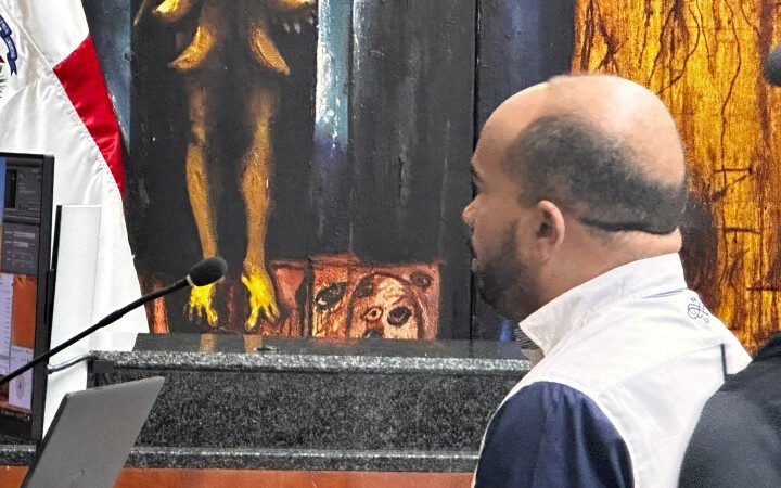 Aprovechar acceso político no eximirá a los criminales de rendir cuentas, asegura el FBI