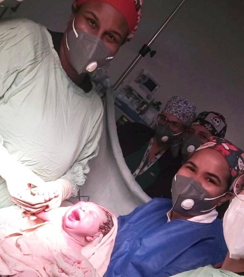 Primeros bebés nacidos en maternidades de Santo Domingo en este 2026 fueron por cesárea