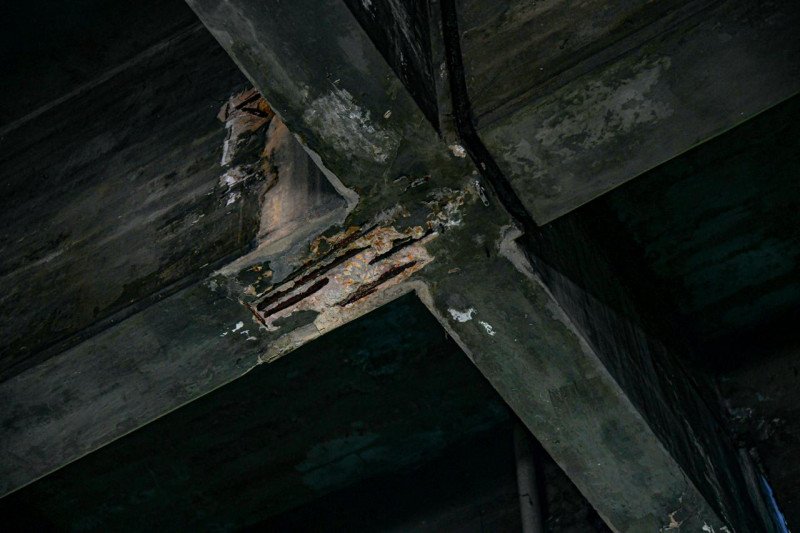 Fallas debajo del Puente Duarte pone en peligro la estructura