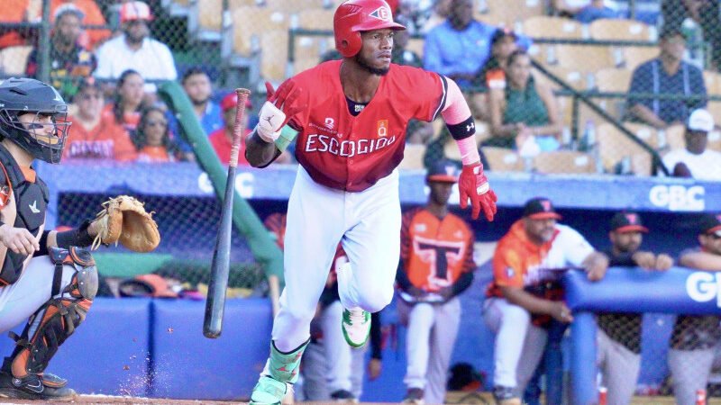 Toros y Escogido enfrentados por primera vez en una Serie Final