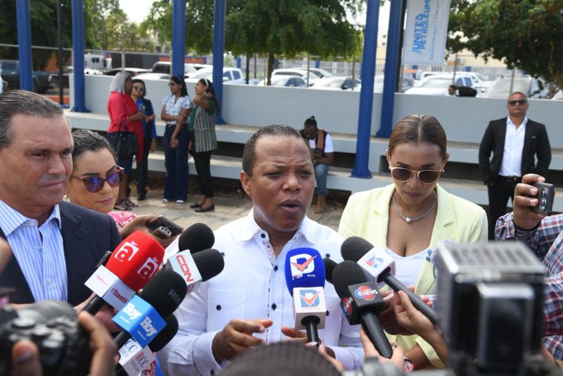 Aseguran que choferes cumplen las leyes de tránsito