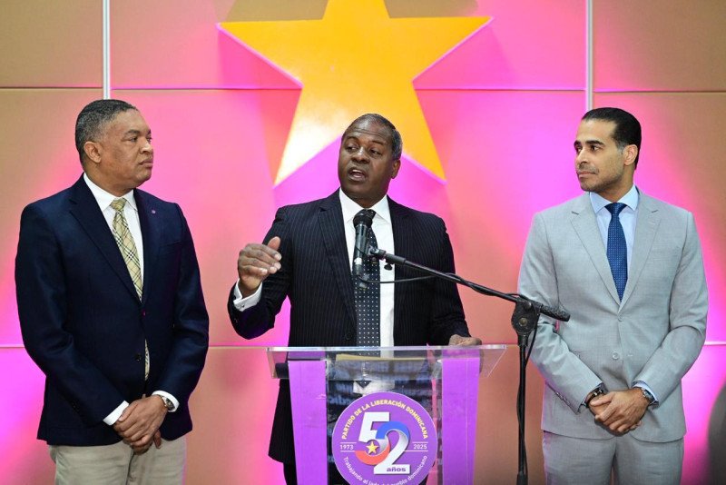 Piden investigar corrupción en instituciones del Gobierno